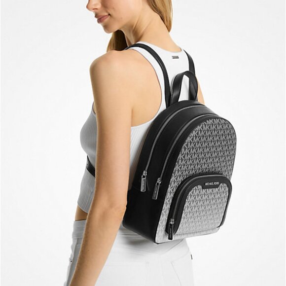 New Michael Kors Jaycee Medium Ombré Signature Logo Backpack Black - Picture 2 of 4